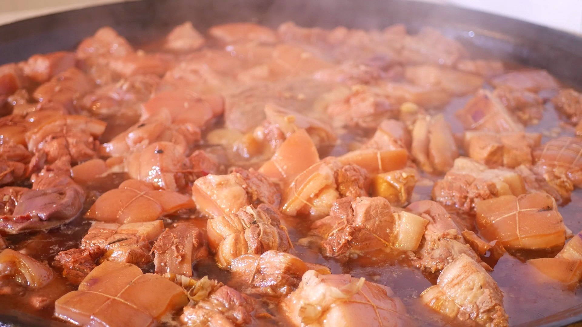 特色美食丨河北怀安:柴沟堡熏肉